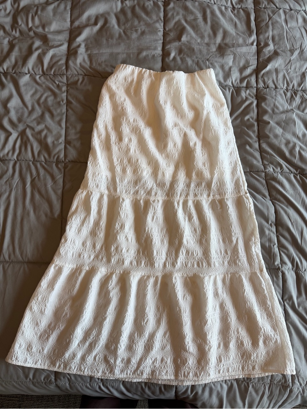 H&M White Tiered Maxi Skirt